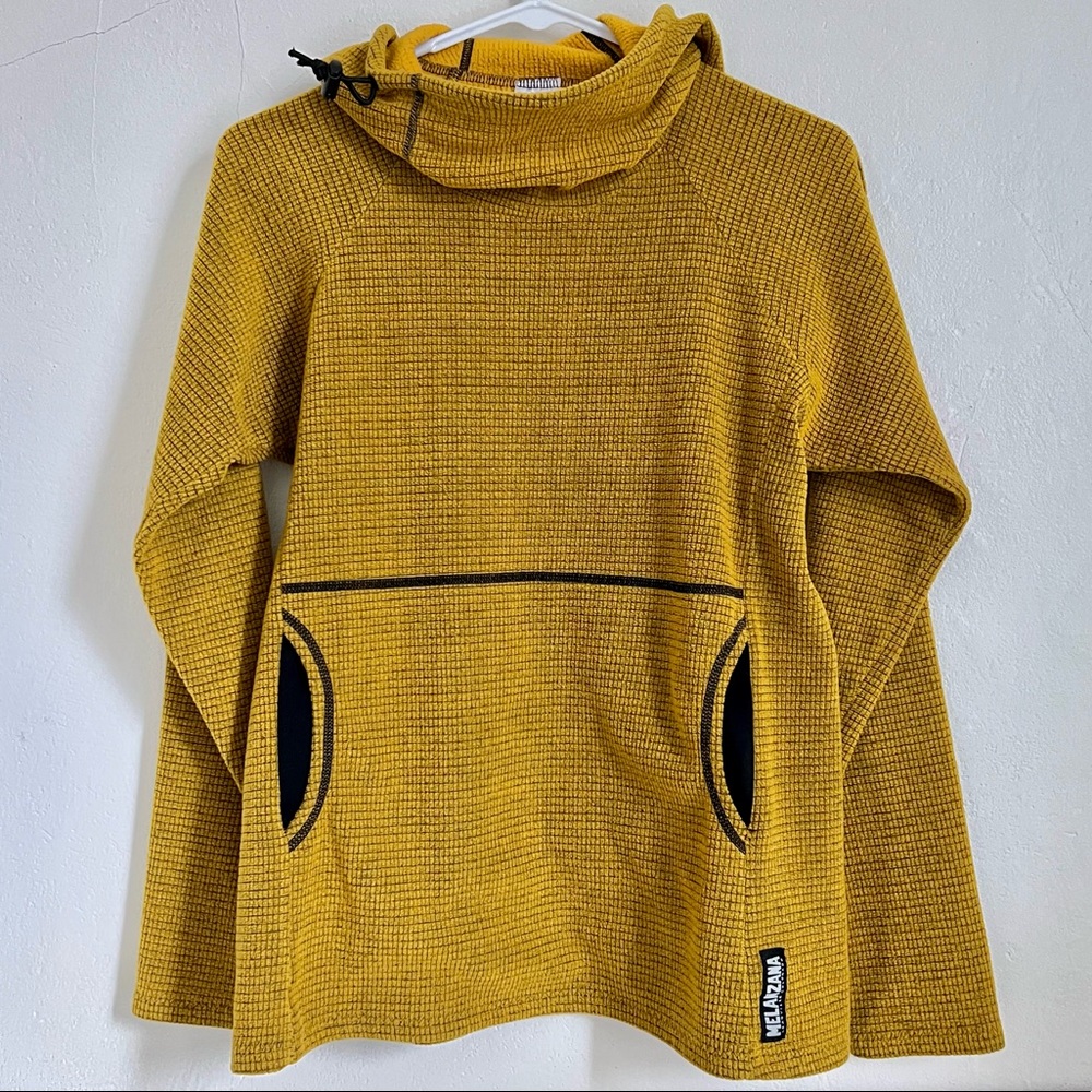 Women’s size medium Melanzana micro grid hoodie